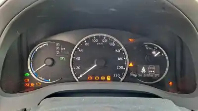 Scrapping Vehicle lexus ct 200h of the year 2012 powered 2zr