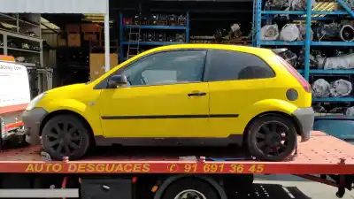 Sloopvoertuig ford fiesta (cbk) ambiente van het jaar 2005 aangedreven f6ja