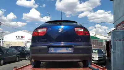 Здавання транспортного засобу seat leon (1m1) signo року 2001 потужний azd