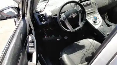 Sloopvoertuig toyota prius (nhw30) plug-in hybrid advance van het jaar 2013 aangedreven 2zr