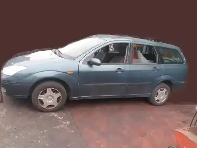 Veicolo di demolizione ford focus turnier (cak) ambiente dell'anno 2002 alimentato ffda