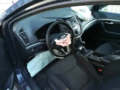 Veículo de Sucata hyundai i40 tecno blue do ano 2017 alimentado d4fd