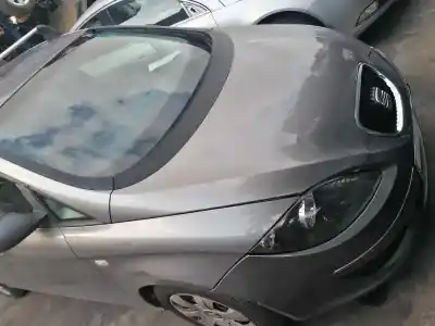 Vehicul casat seat toledo (5p2) exclusive al anului 2004 alimentat bjb