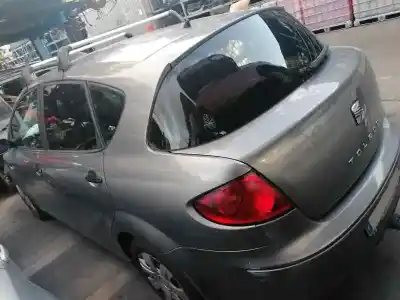 Vehicul casat seat toledo (5p2) exclusive al anului 2004 alimentat bjb