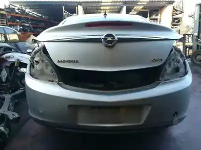 Veículo de Sucata opel insignia berlina essentia do ano 2009 alimentado a20dth