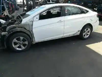 Veículo de Sucata hyundai i40 link bluedrive do ano 2014 alimentado d4fd