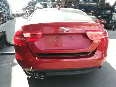 Veículo de Sucata jaguar xe prestige do ano 2017 alimentado 204dtd