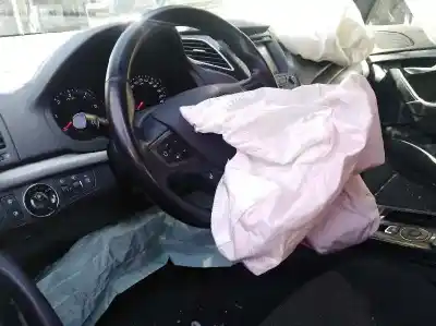 Veículo de Sucata hyundai i40 tecno blue do ano 2015 alimentado d4fd