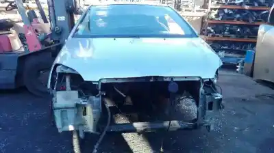 Veículo de Sucata toyota corolla (_e12_) 1.4 vvt-i (zze120_) do ano 2003 alimentado 4zzfe