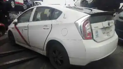 Scrapping Vehicle toyota prius (nhw30) plug-in hybrid advance of the year 2012 powered 2zr