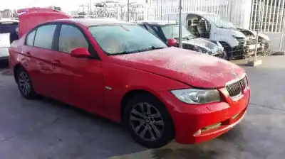 Veículo de Sucata bmw serie 3 berlina (e90) 320d do ano 2008 alimentado n47d20a