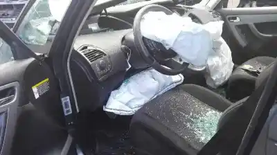 Здавання транспортного засобу citroen c4 picasso avatar року 2007 потужний 9hz