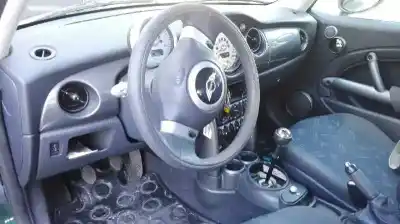 Veicolo di demolizione mini mini (r50,r53) one dell'anno 2006 alimentato w10b16a