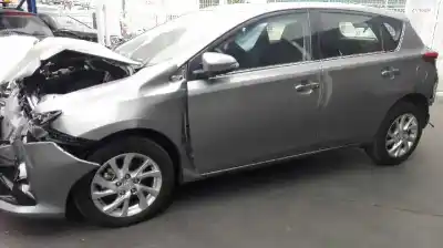 Veículo de Sucata toyota auris active do ano 2018 alimentado 8nr