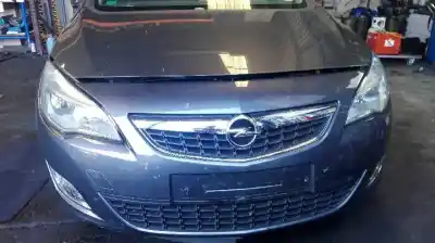 Veículo de Sucata OPEL ASTRA J LIM. Enjoy do ano 2011 alimentado A17DTR