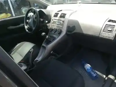 Veicolo di demolizione toyota auris luna+ dell'anno 2008 alimentato 1nd