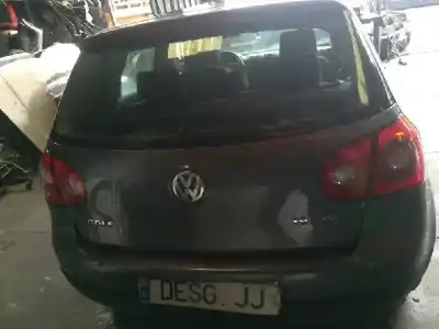 Sloopvoertuig volkswagen golf v berlina (1k1) highline van het jaar 2006 aangedreven bkd