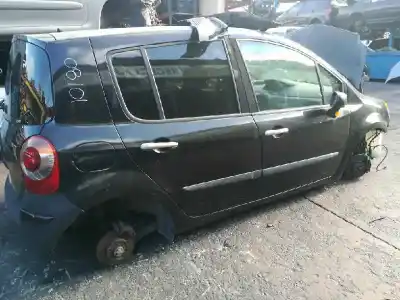 Veículo de Sucata renault modus confort dynamique do ano 2004 alimentado k9k766