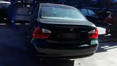 Veículo de Sucata bmw serie 3 berlina (e90) 320d do ano 2008 alimentado n47d20a