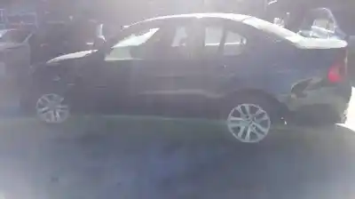 Veículo de Sucata bmw serie 3 berlina (e90) 320d do ano 2008 alimentado n47d20a