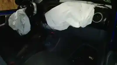 Vehicul casat toyota aygo (kgb/wnb) blue al anului 2010 alimentat 1krfe