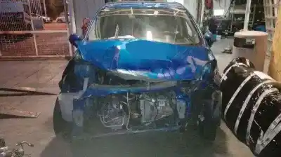 Vehicul casat toyota aygo (kgb/wnb) blue al anului 2010 alimentat 1krfe