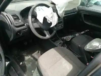 Verschrottungsfahrzeug skoda fabia (5j2 ) young des jahres 2012 angetrieben cgp