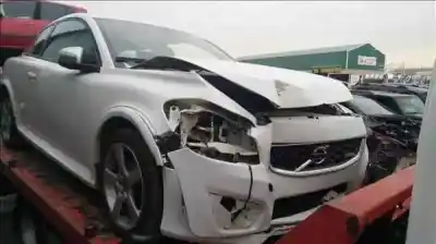 Veículo de Sucata volvo c30 2.0 diesel cat do ano 2006 alimentado d 4204 t