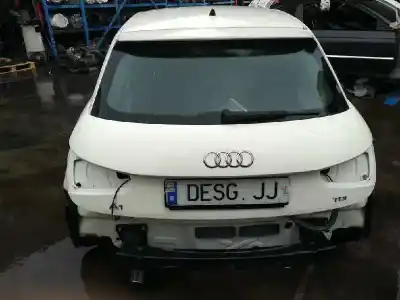 Здавання транспортного засобу audi a1 (8x) ambition року 2011 потужний cay