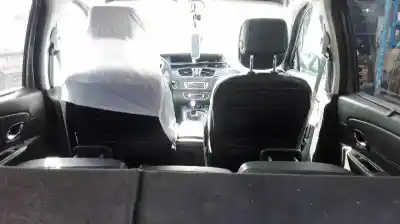 Sloopvoertuig renault scenic iii grand dynamique van het jaar 2013 aangedreven r9m a4