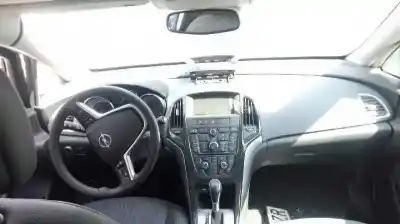 Veículo de Sucata opel astra j lim. excellence do ano 2014 alimentado a20dth