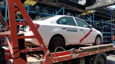 Scrapping Vehicle skoda rapid active of the year 2015 powered cxm