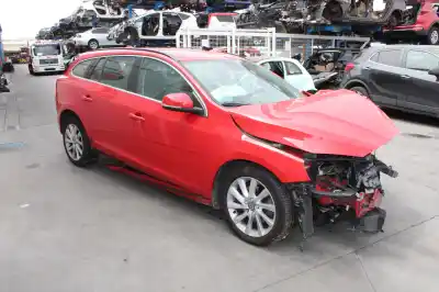 Veicolo di demolizione volvo v60 kombi momentum dell'anno 2016 alimentato d4204t9
