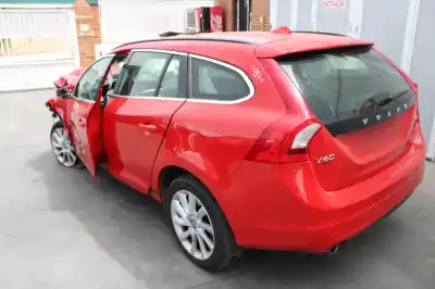 Veicolo di demolizione volvo v60 kombi momentum dell'anno 2016 alimentato d4204t9