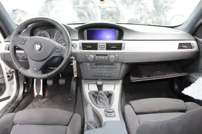 Veículo de Sucata bmw serie 3 coupe (e92) 318i do ano 2010 alimentado n43b20a