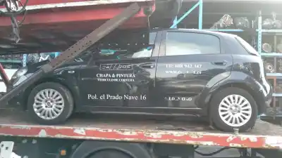 Veicolo di demolizione fiat punto (evo) (199) dynamic dell'anno 2011 alimentato 199a4000