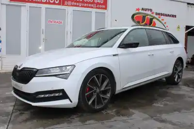 Здавання транспортного засобу skoda superb combi (3v5) sportline 4x4 року 2019 потужний dfh