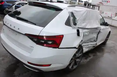 Здавання транспортного засобу skoda superb combi (3v5) sportline 4x4 року 2019 потужний dfh