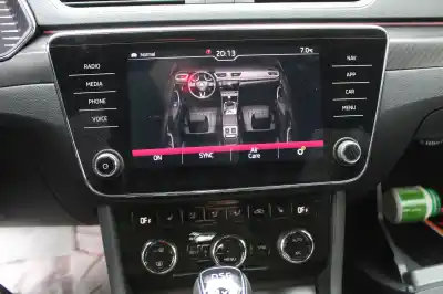 Здавання транспортного засобу skoda superb combi (3v5) sportline 4x4 року 2019 потужний dfh