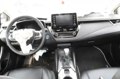 Scrapping Vehicle toyota corolla (e21) hybrid active of the year 2022 powered 2zr