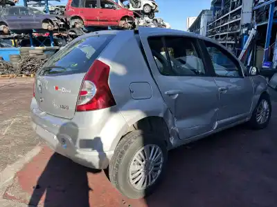 Veicolo di demolizione dacia sandero laureate dell'anno 2010 alimentato k9k796