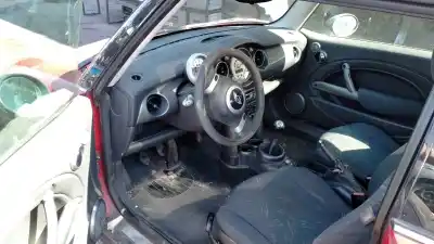 Veicolo di demolizione bmw mini (r50,r53) one d dell'anno 2004 alimentato 1nd