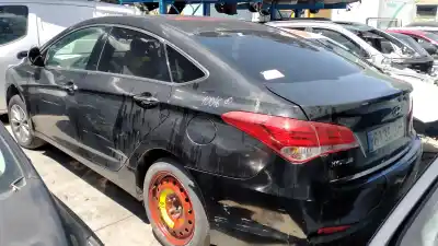 Veículo de Sucata HYUNDAI I40 Comfort do ano 2016 alimentado D4FD