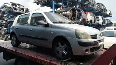 Утилизация автомобиля RENAULT CLIO II FASE II (B/CB0) Authentique года 2004 питание K9K702