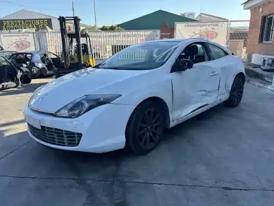 Veículo de Sucata renault laguna coupe base do ano 2012 alimentado m9r802