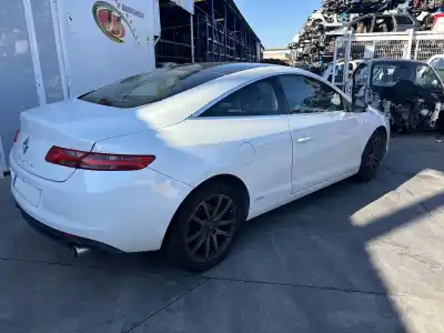 Veículo de Sucata renault laguna coupe base do ano 2012 alimentado m9r802