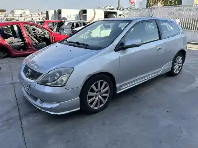 Vehículo de desguace HONDA CIVIC BERLINA 3 (EP1/2)  del año 2005 con motor 