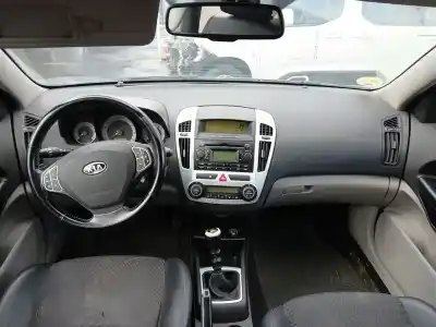 Scrapping Vehicle kia cee'd fastback (ed) 1.6 of the year 2007 powered d4fb