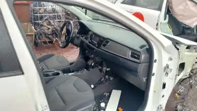 Veículo de Sucata kia niro (de) 1.6 gdi hybrid do ano 2018 alimentado g4le