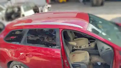 Veículo de Sucata seat leon st (5f8) x-perience titan desert do ano 2018 alimentado ddy